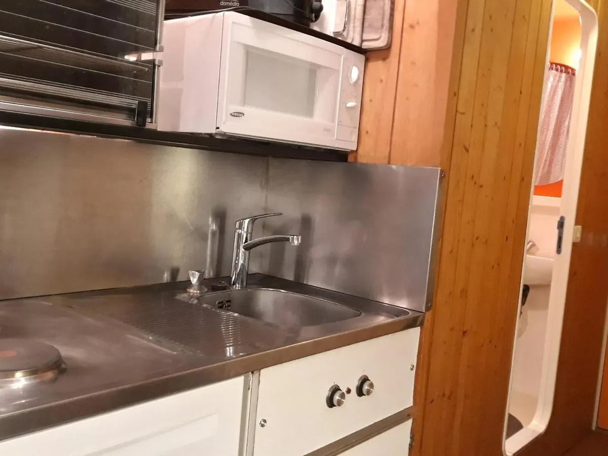 Apartment Studio Au Pied Des Pistes Avec Balcon Et Wifi - Fr-1-346-503 Les Arcs  France